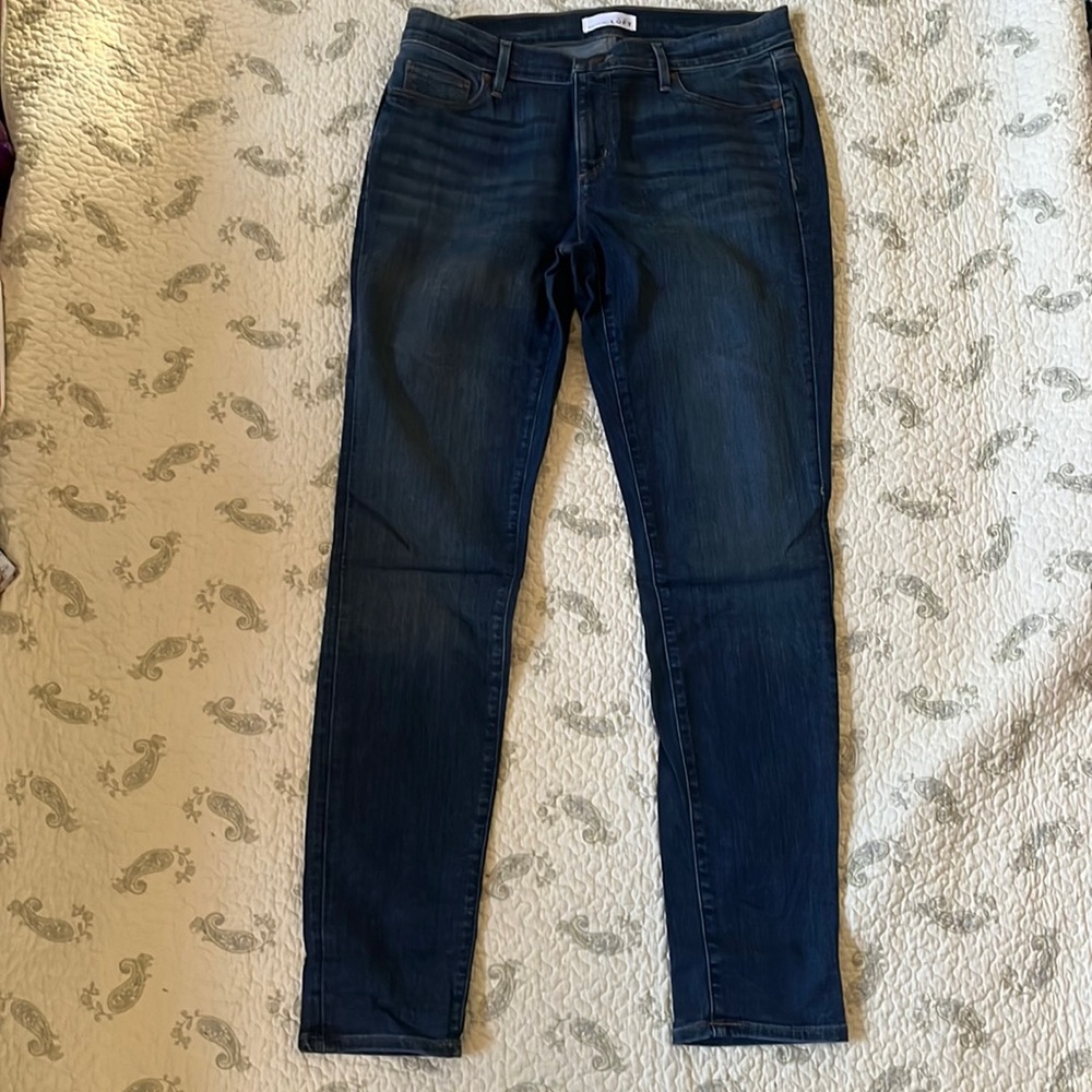 Loft size 30/10 modern skinny jeans.